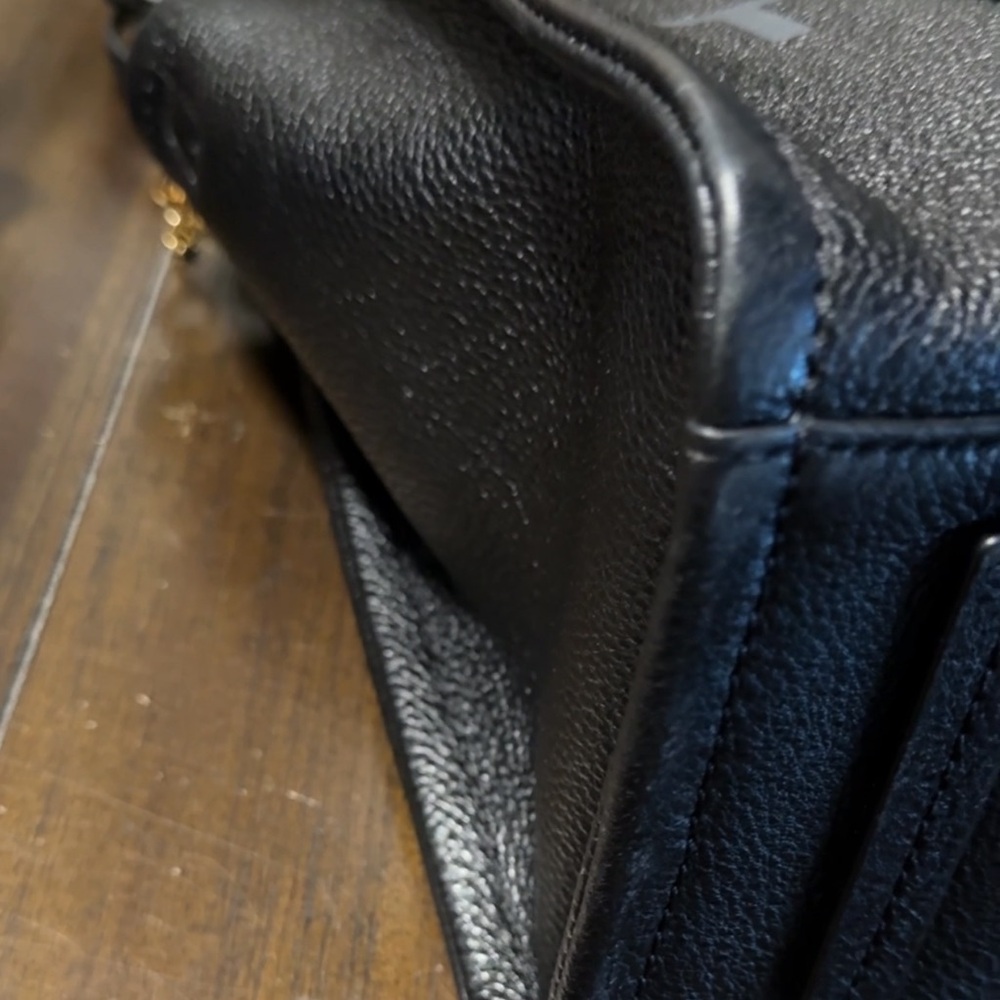 Marc Jacobs Black The Tote Leather Medium with Matching Charm Crossbody RESERVED - Picture 15 of 16